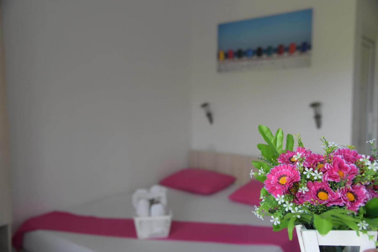 Apartments Villa Naumovi Dojran ภายนอก รูปภาพ